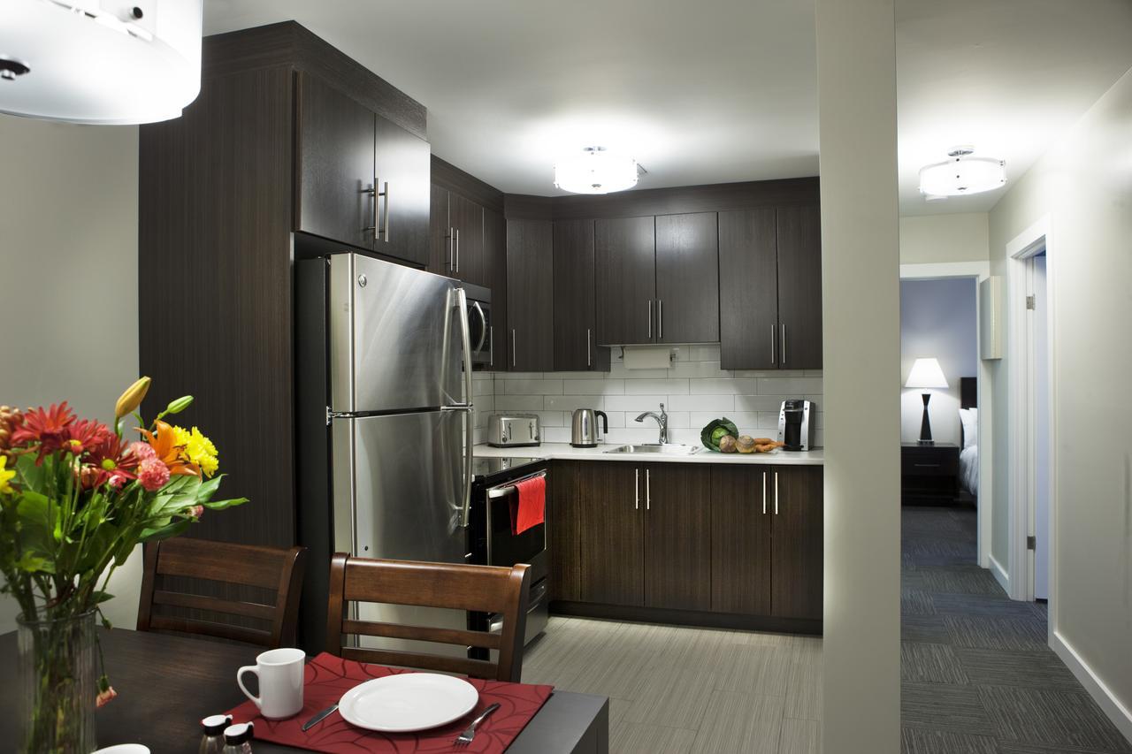Homeport Apartment Hotel St. John's Ngoại thất bức ảnh
